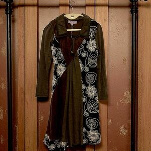 Stylish Heather Brown and Black Long Sleeve Dress